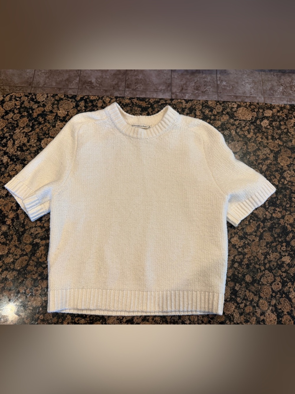 Abercrombie & Fitch Cream Short-Sleeve Crewneck Sweater
